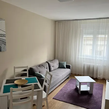Td Center Apartment