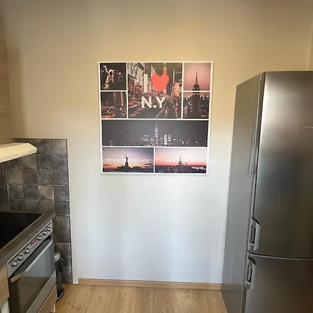 Td Center Apartment *